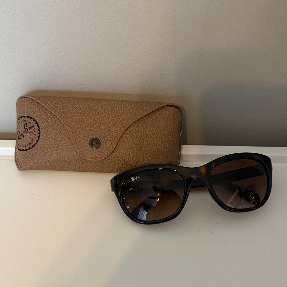 Ray-Ban Tortoise Sunglasses with Case